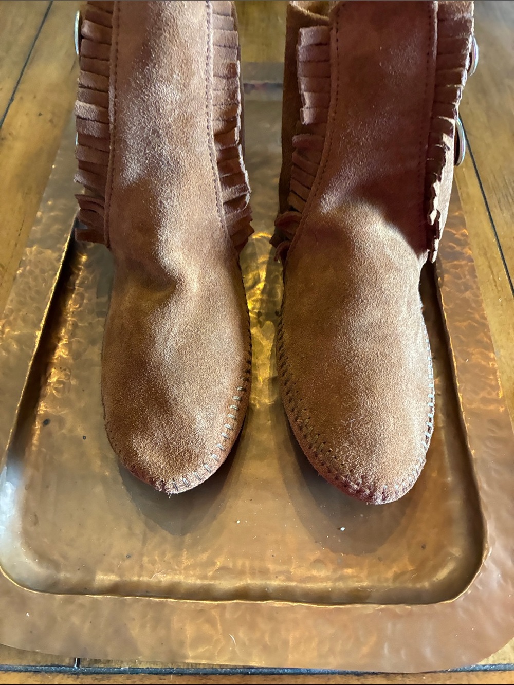 Minnetonka Brown Suede Fringe Moccasins